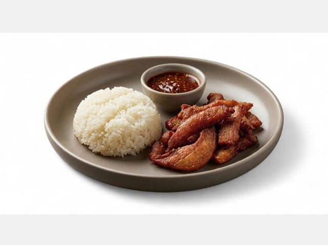 Fried Garlic Pork & Sticky Rice & Sauce.